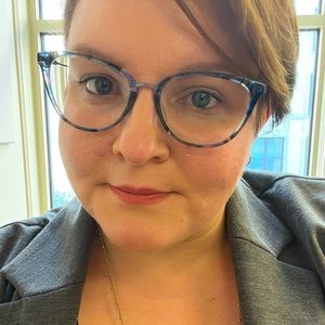 Meet your Posher, Alex